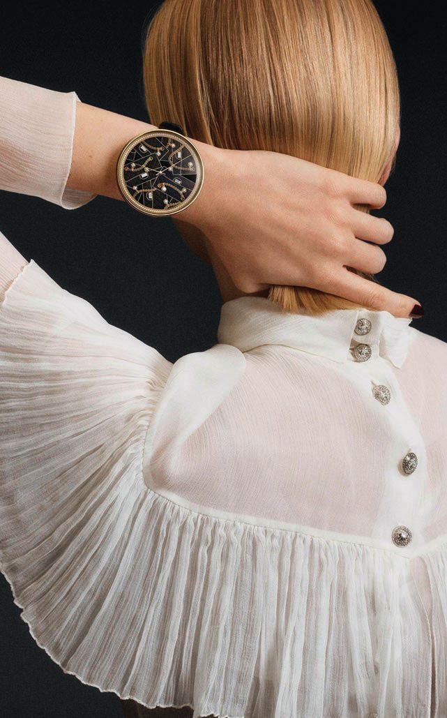 Chanel Crafts The Extraordinary Mademoiselle Privé Pique-Aiguilles  Collection